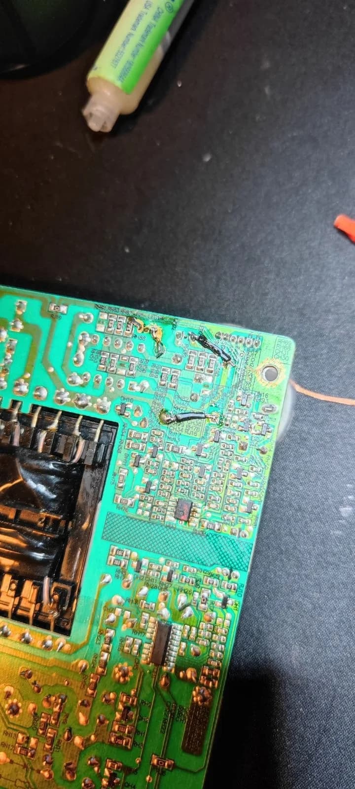 Mikrospájkovanie — oprava plošného spoja